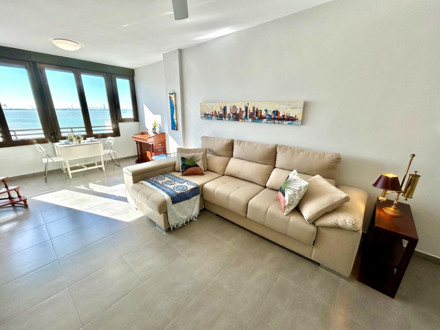 Gatu Arena " Preferente Mayores De 25 Anos Y Familias " El Puerto de Santa Maria Bagian luar foto